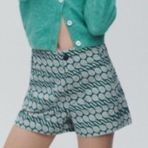 The Colette Magic Fabric Shorts by Maeve